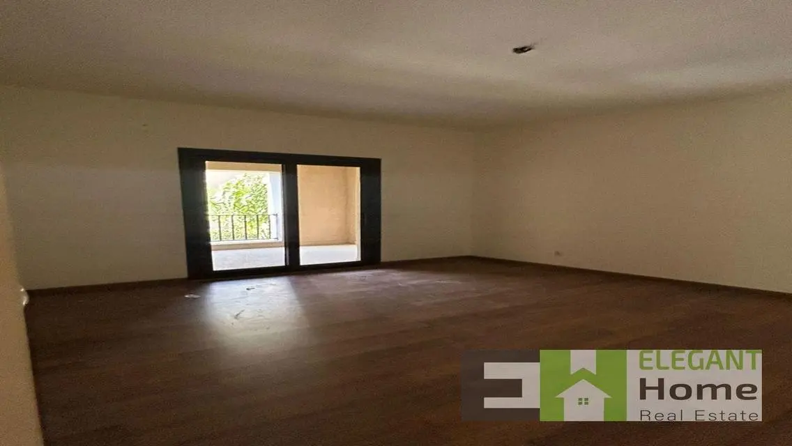 Exclusive Apartment in Mivida for 50000