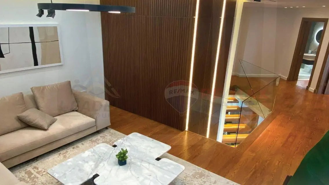 سكاي فيلا للبيع 277 م سموحة (سكاي لاين)