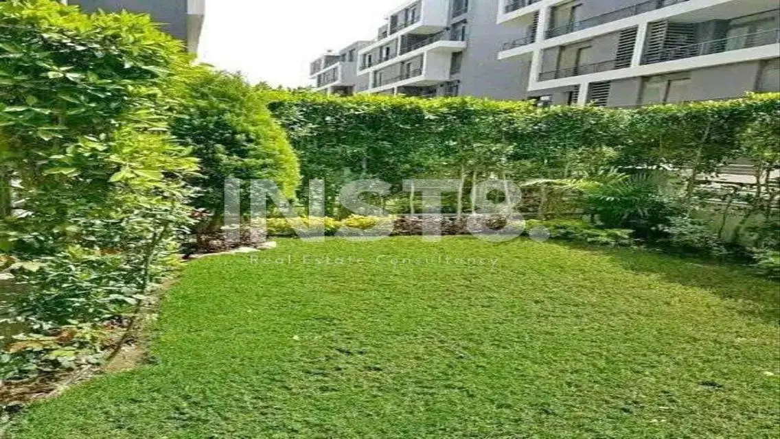 Apartment +garden for sale in Taj City old price