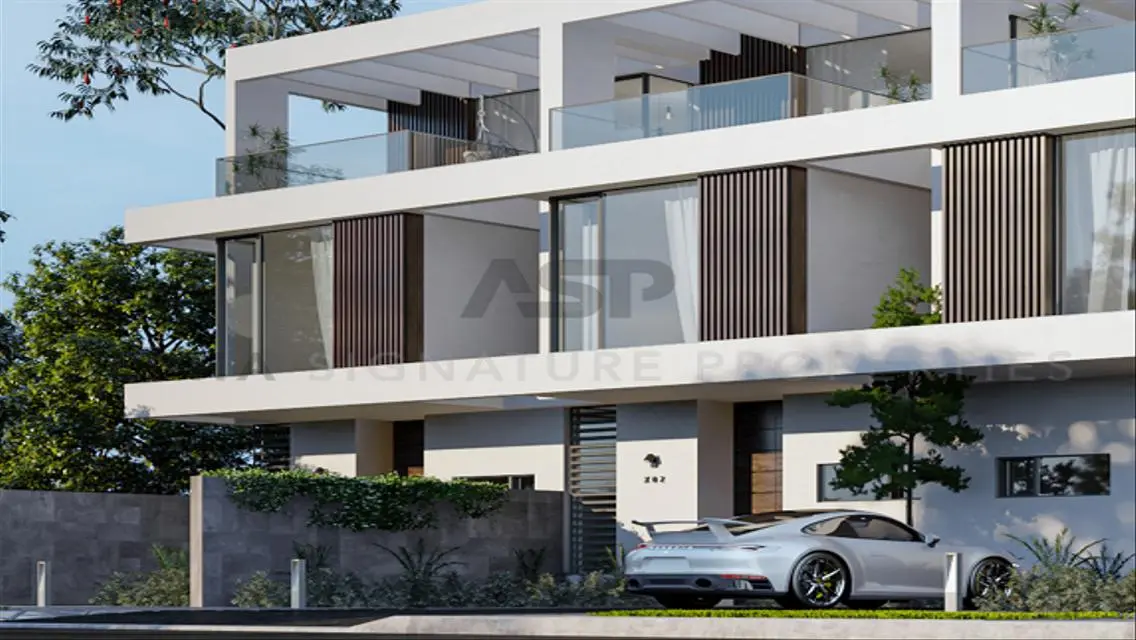 Prime Location Triplex for sale fifth settlement
