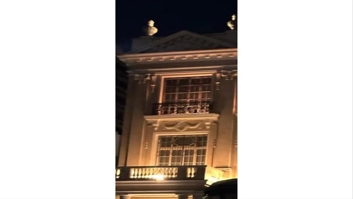 فيلا فاخرة للبيع بمساحة واسعة