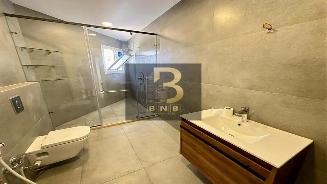 Apartment 200m Ultra Lux(Garden View)Mountain View