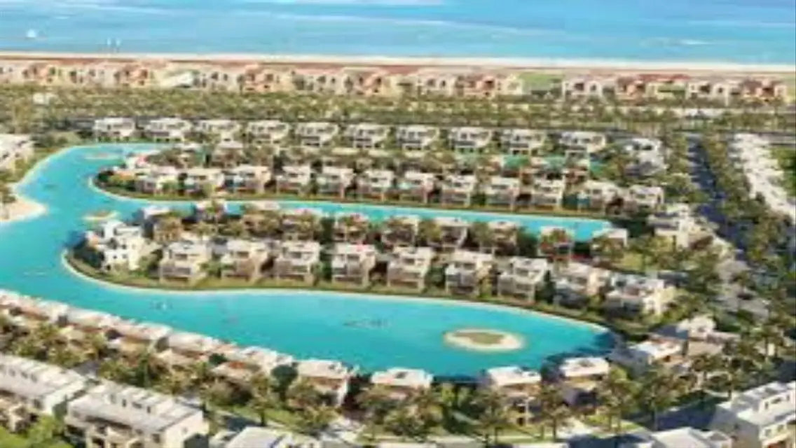 شاليه متشطب بالتكيفات للبيع في مارينا مراسي