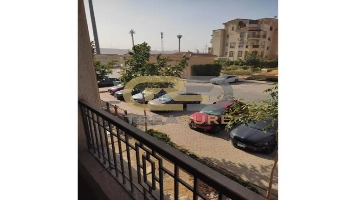 شقة للبيع في ستون ريزيدنس فيو ليك نصف تشطيب      .