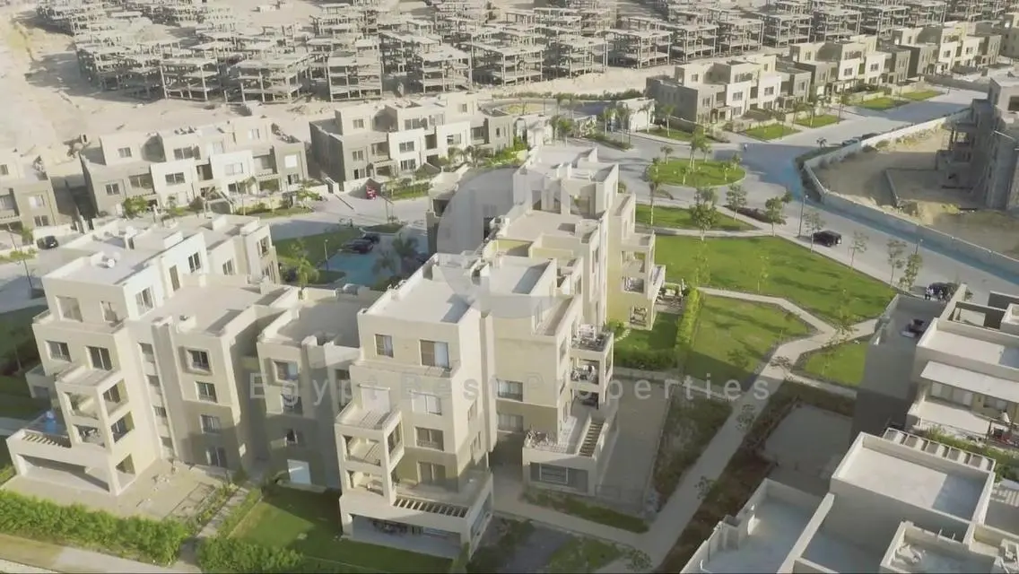 Apartment For Sale in Palm Parks