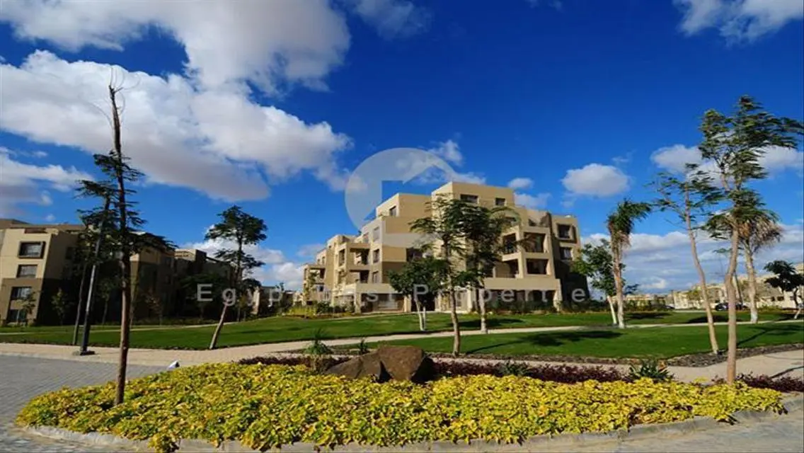 Apartment For Sale in Palm Parks