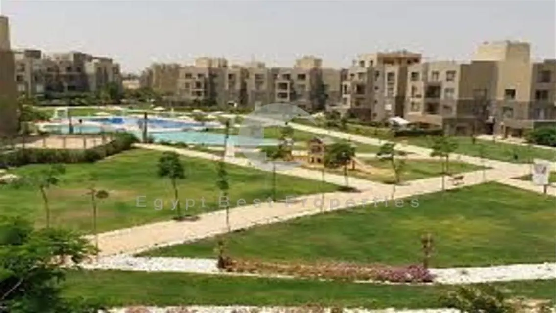 Apartment For Sale in Palm Parks