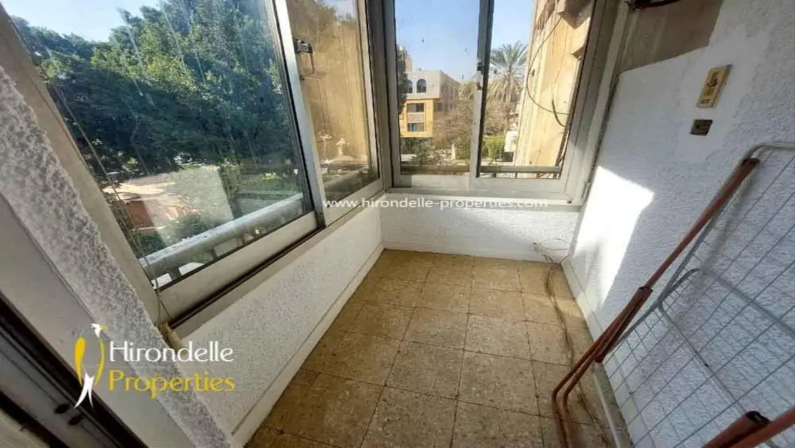 شقة مشرقة للإيجار في المعادي دجلة