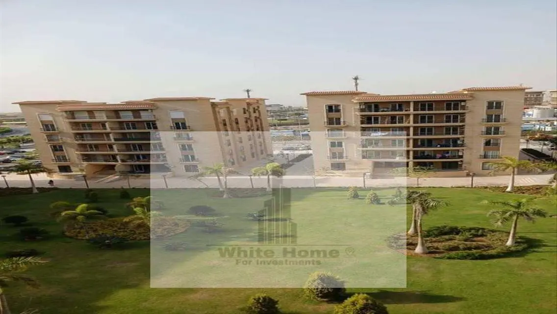 The best hotel apartments with a garden in AlRehab