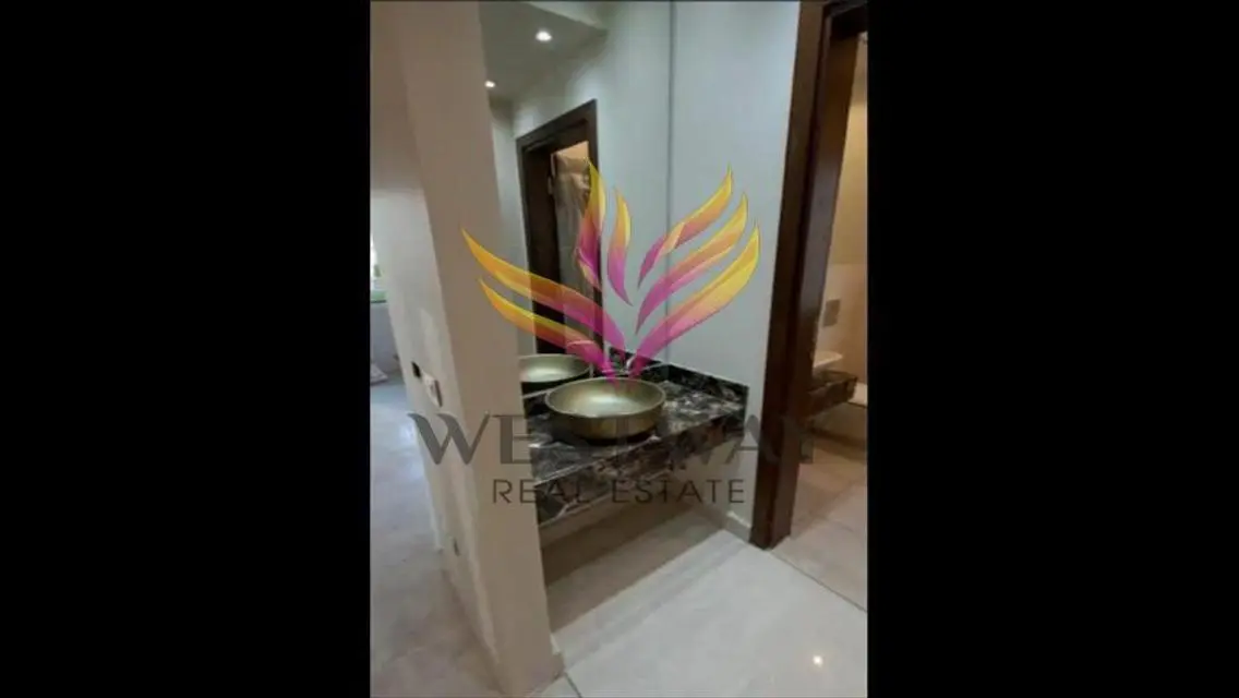 للايجار فيلا مطبخ تكيفيات كمبوند ماونتن فيو