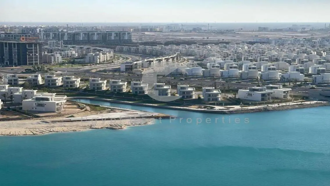 أقل تاون هاوس للبيع في مزارين,العلمين الجديدة