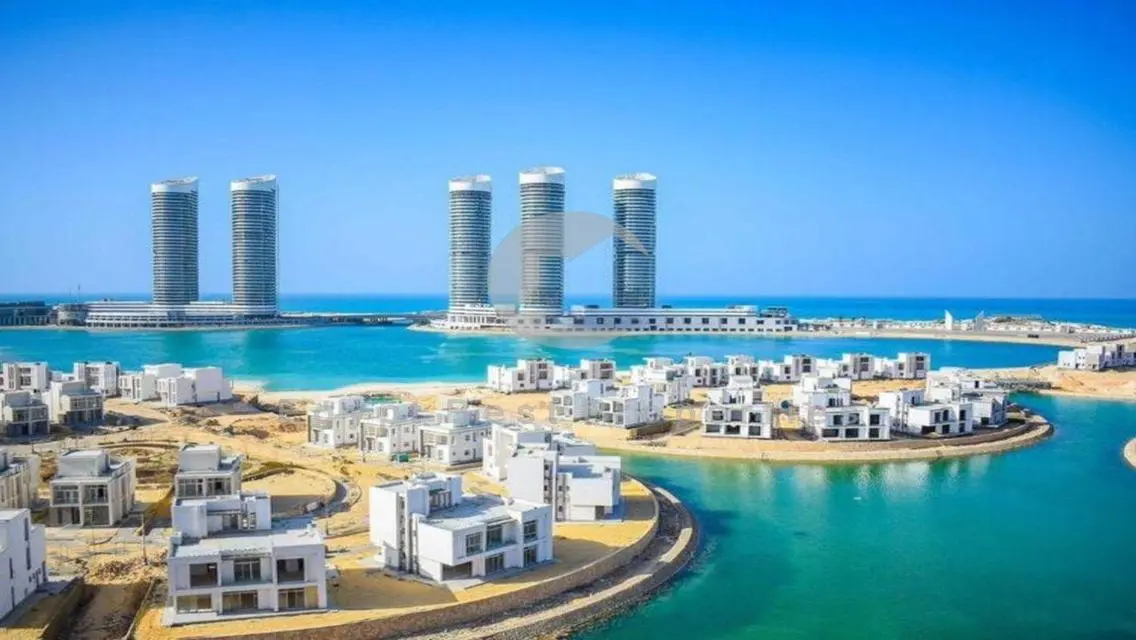 أقل تاون هاوس للبيع في مزارين,العلمين الجديدة
