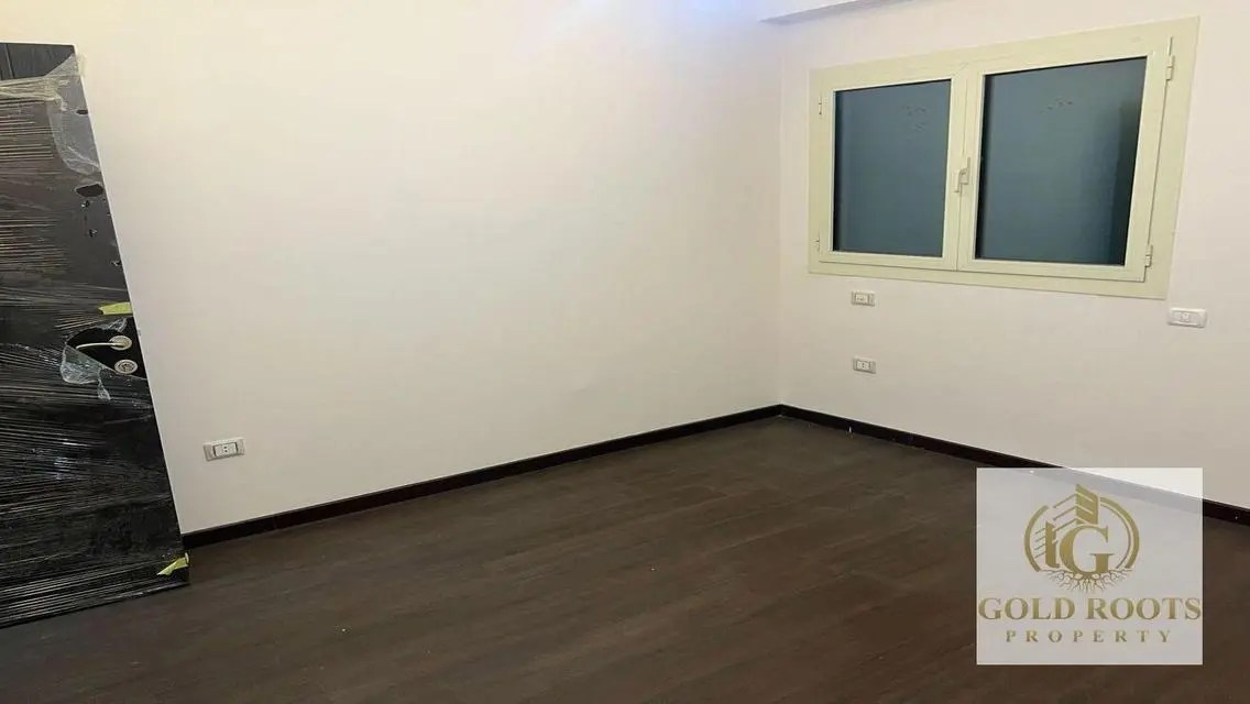 شقه للبيع  تشطيب سوبر لوكس  في النرجس فيلات