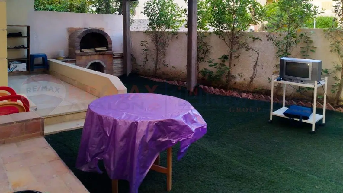 شاليه ارضي بجاردن للبيع بالساحل (مصر الجديدة)