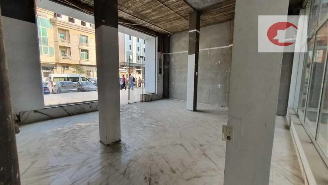 Office space for rent on the 90th at the best pric
