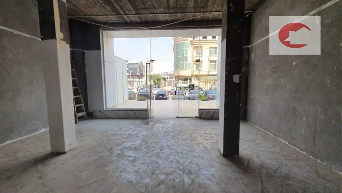Office space for rent on the 90th at the best pric