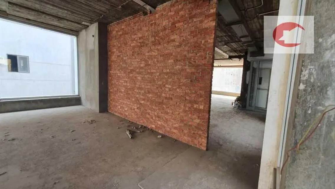 Office space for rent on the 90th at the best pric