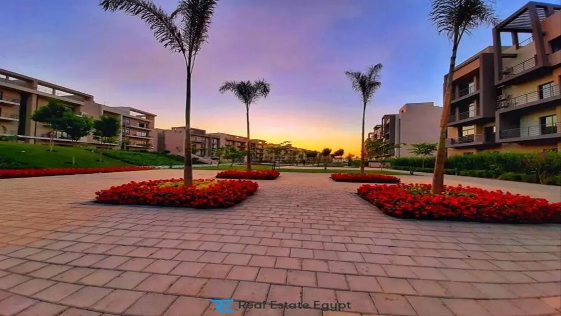 apartment for sale at fifth square &amp; installments.