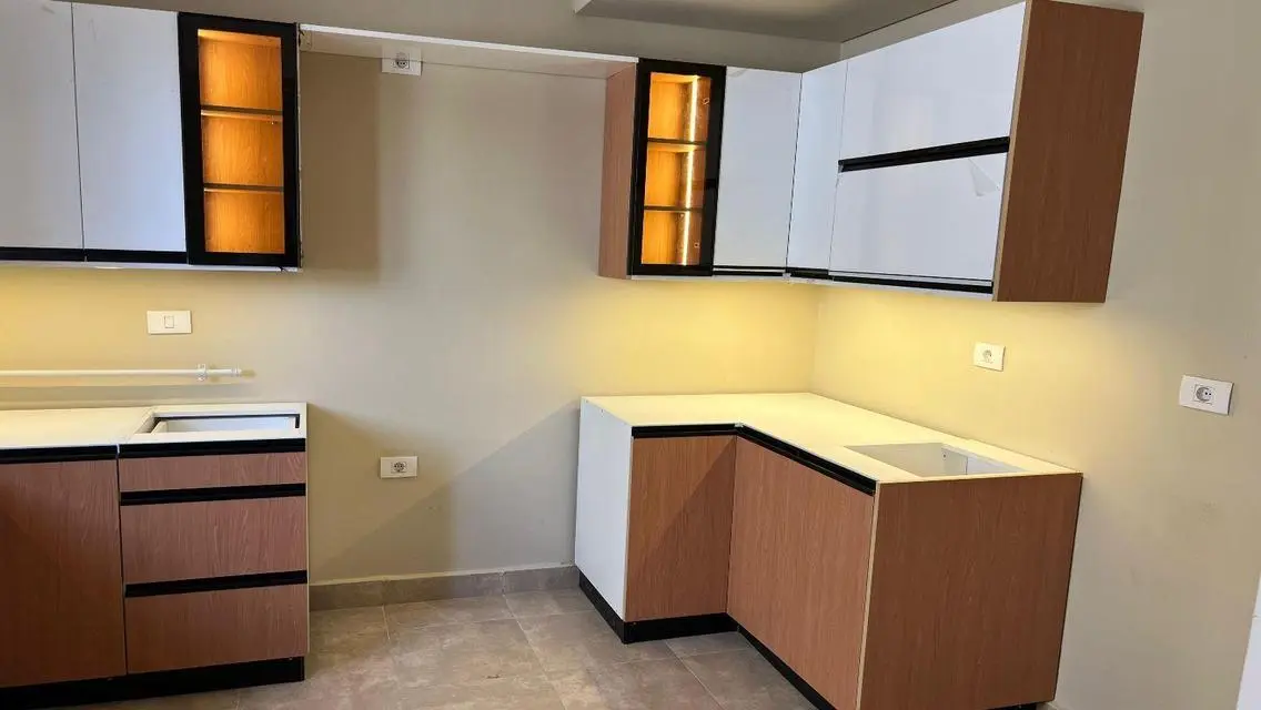 Luxurious Semi-Furnished Apartment In V Residence