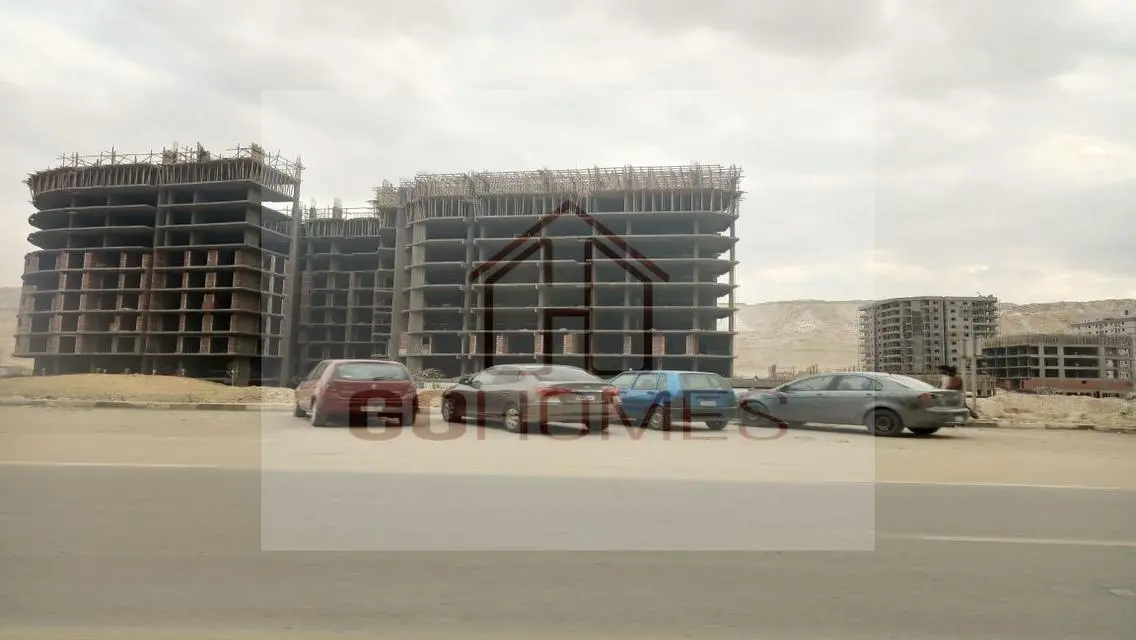 Roof apartment for sale - 116m buildings, 33m roof