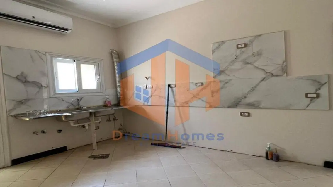 فيلا بمدينتي نموذج T للايجار قانون