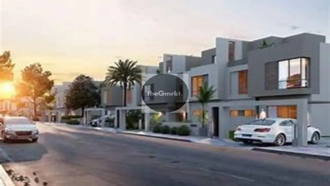 VILLA overlooking large landscape - KARMELL 