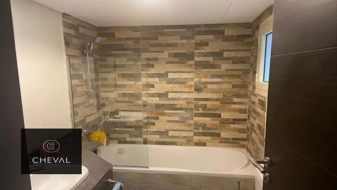 Apartment for sale ready to move in Uptown