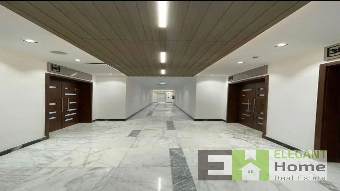 شقة مميزة للبيع - 245 متر بسعر 343,000