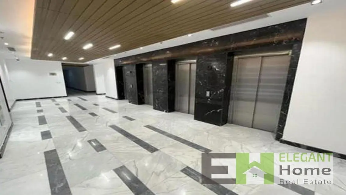 شقة مميزة للبيع - 245 متر بسعر 343,000