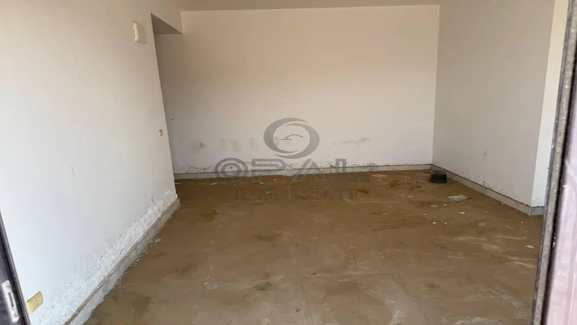 ببنتهاوس للبيع داخل كازا كمبوند بيفرلي هيلز  ٢٩٩ م