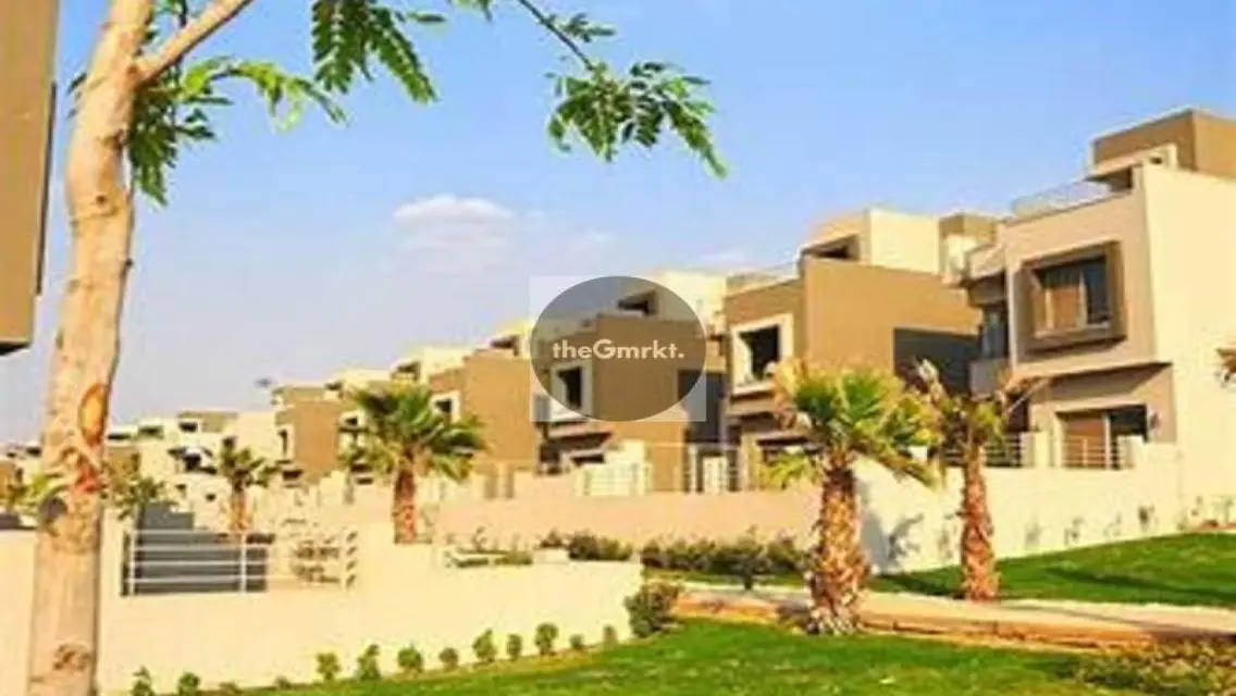 STANDALONE Overlooking landscape - palmhills k1