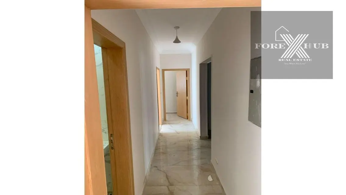 بأميز مواقع مدينة الشيخ زايد شقه للبيع فيCourtyard