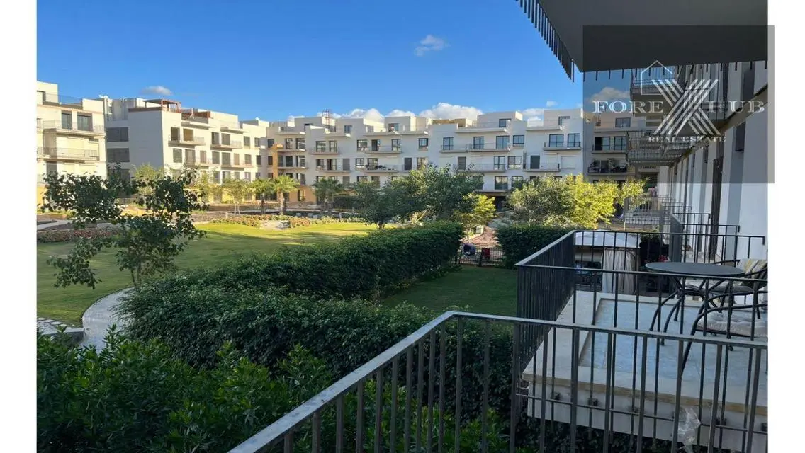 بأميز مواقع مدينة الشيخ زايد شقه للبيع فيCourtyard