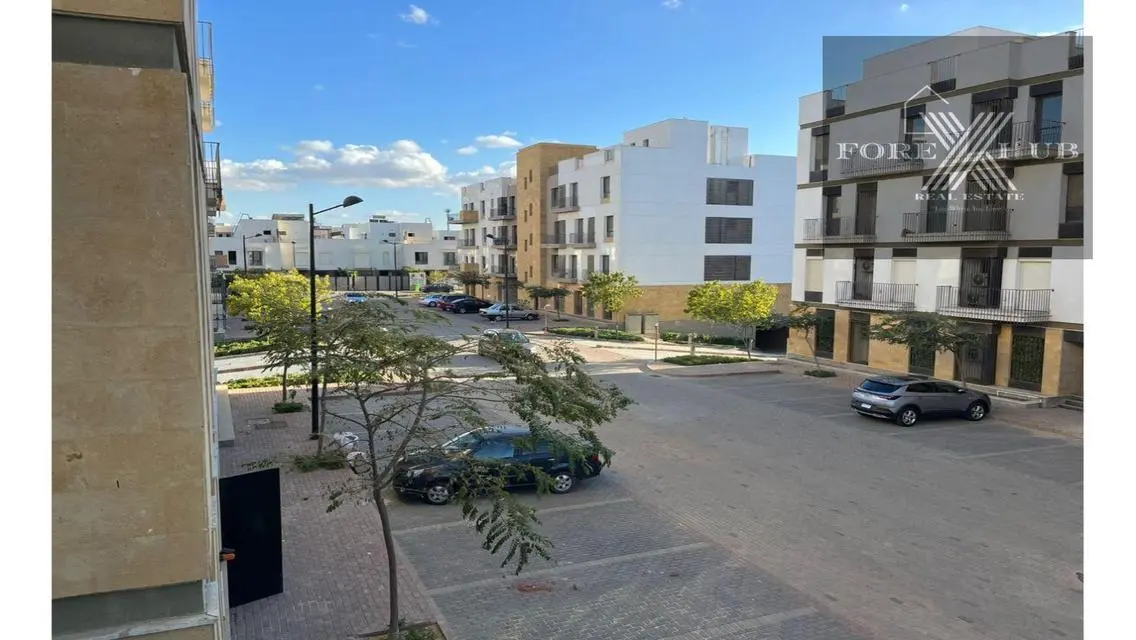بأميز مواقع مدينة الشيخ زايد شقه للبيع فيCourtyard