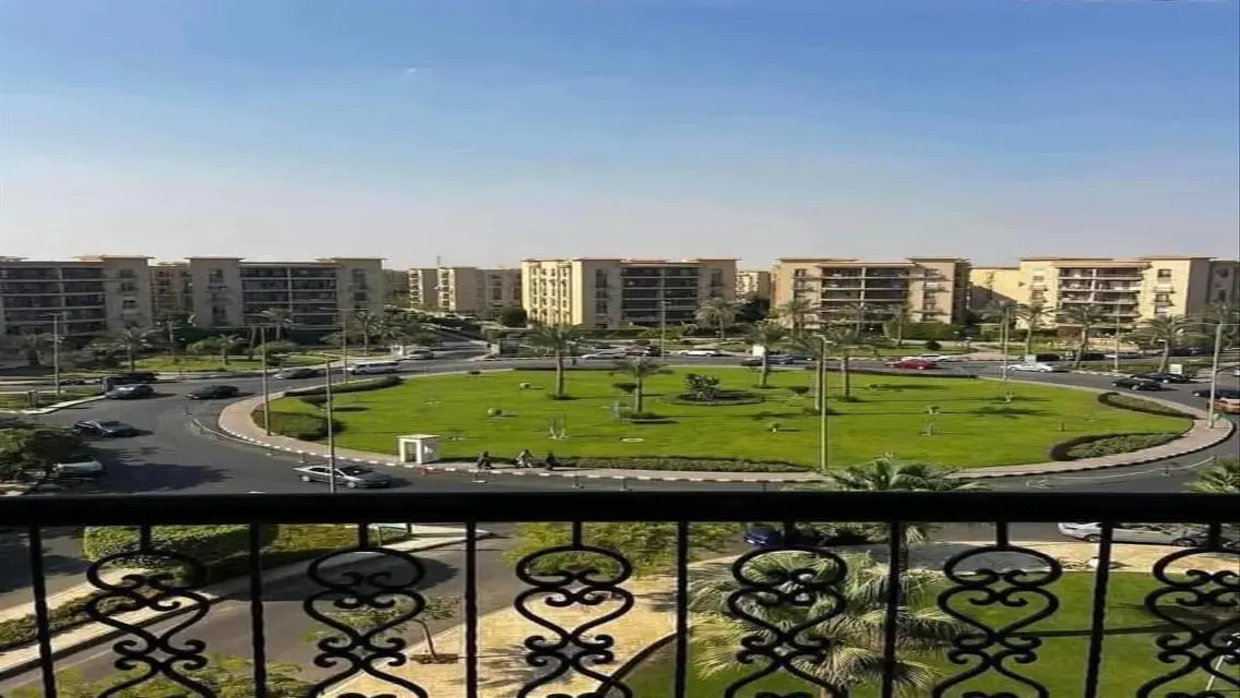 الرحاب 162م للايجار 3 غرف 3حمام تشطيبات خاصه
