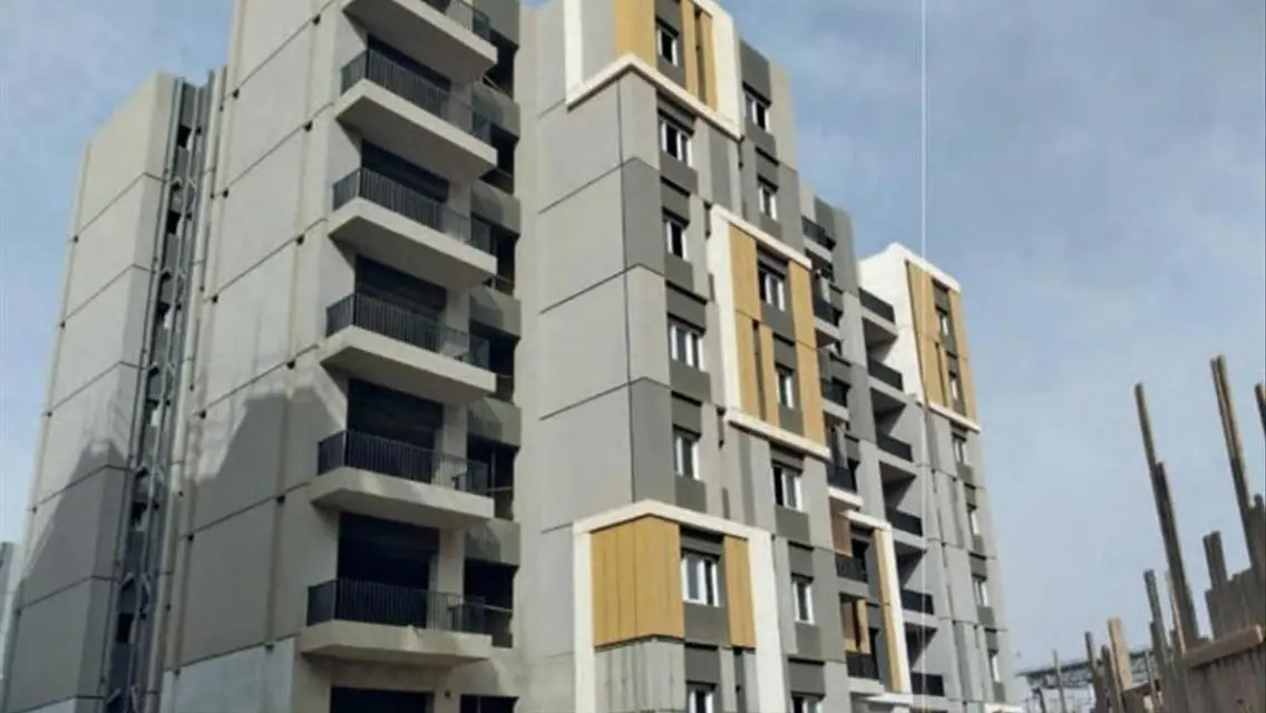 Garden APT for sale at less than company price