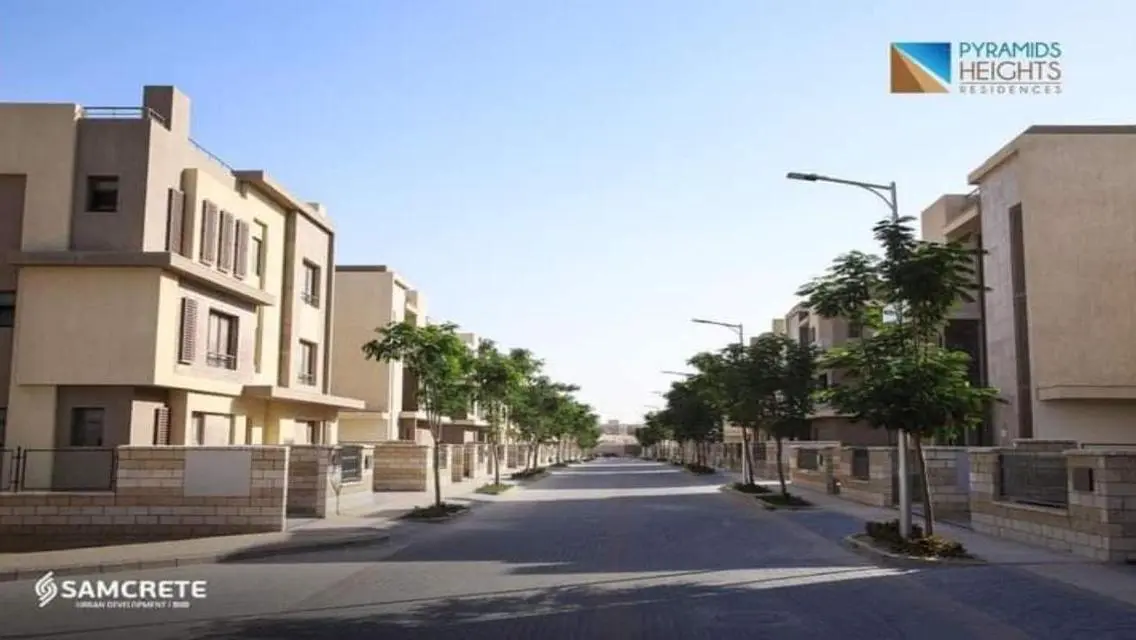 للبيع شقه ارضي بجاردن بكومباوند بيراميدز هايتس