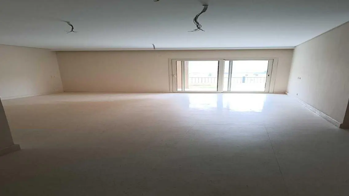 apartment for sale in 90 Avenue Compound,