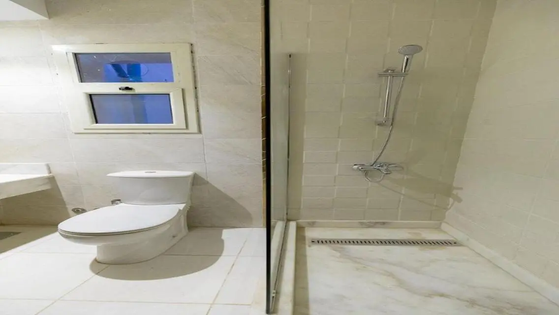 apartment for sale in 90 Avenue Compound,