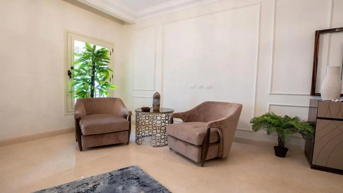 apartment for sale in 90 Avenue Compound,