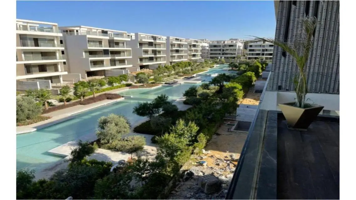 Luxury Residential Villa for Sale with Private Pool and Garden