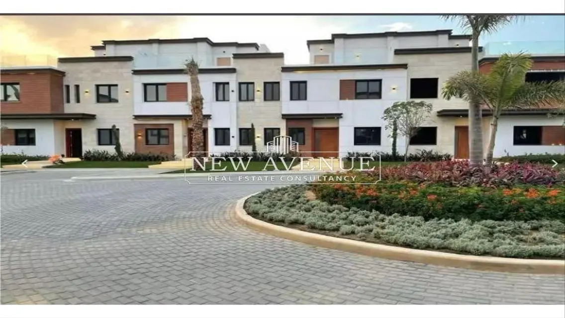 town house fully finished ready to move in azzar 1