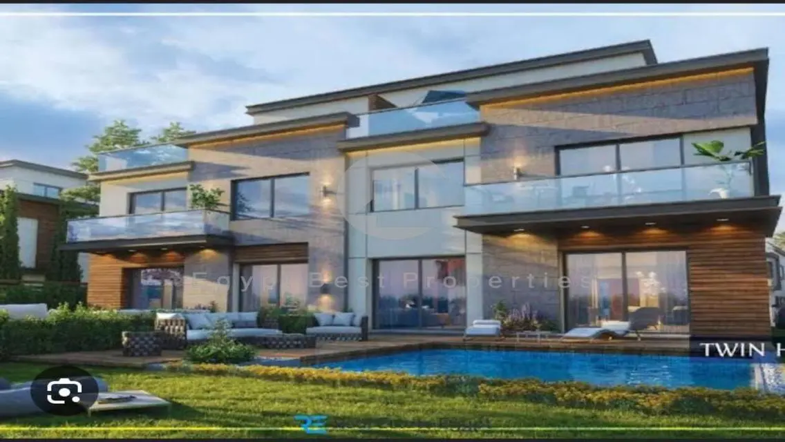 villa in azzar installments over 10 years
