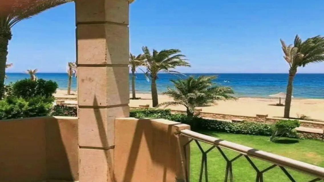 استلم تاون هاوس متشطب في سيزر من سوديك