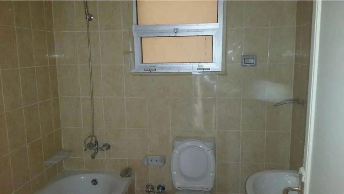 Apartment in New Seventh District, Rehab, 90 m