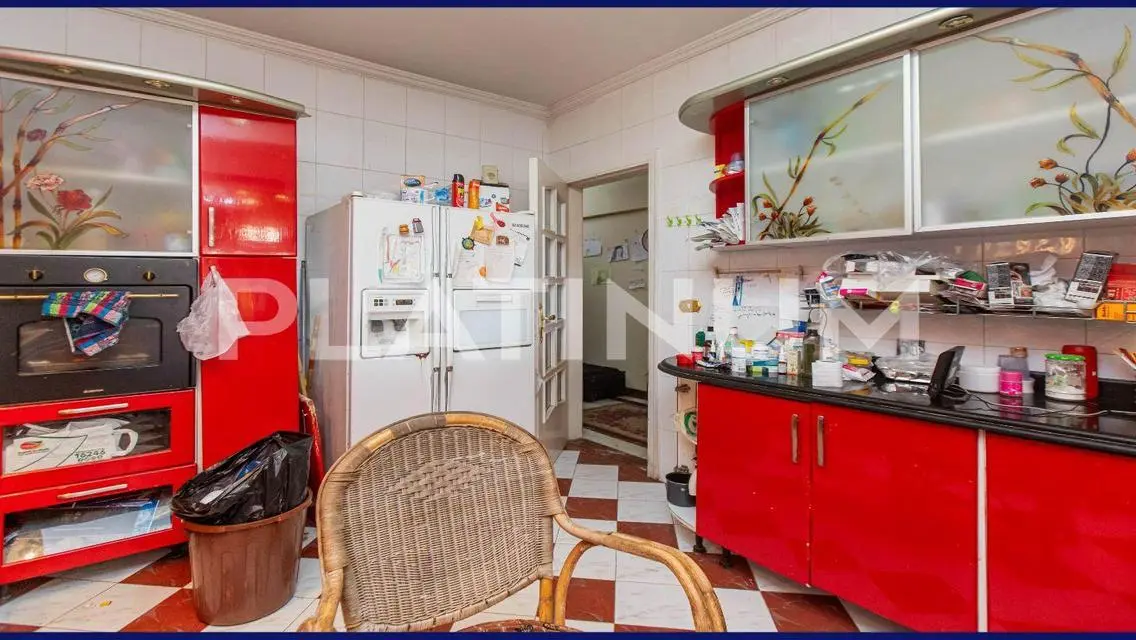 Licensed apartment for sale, 235 sqm, Sporting, Ab