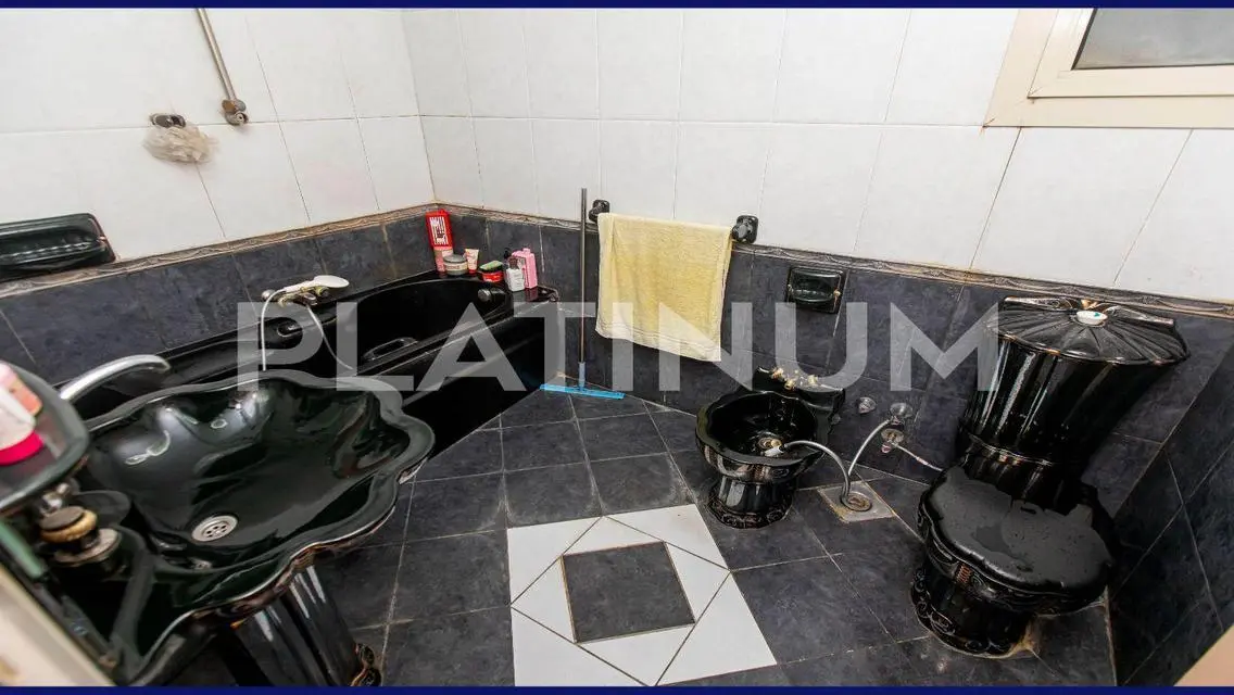 Licensed apartment for sale, 235 sqm, Sporting, Ab