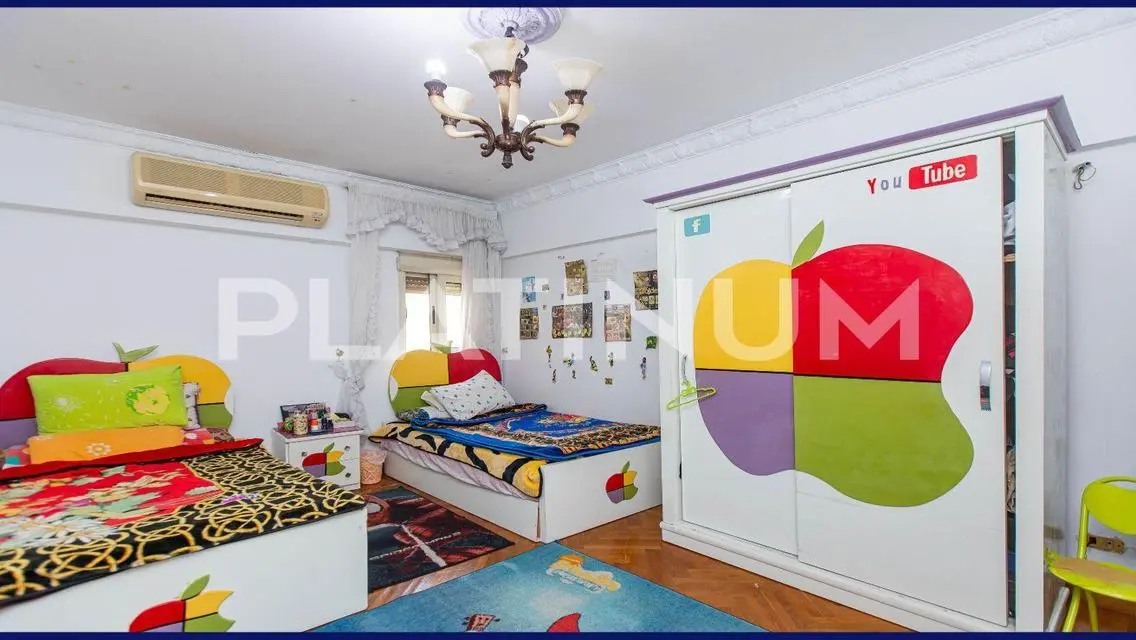 Licensed apartment for sale, 235 sqm, Sporting, Ab