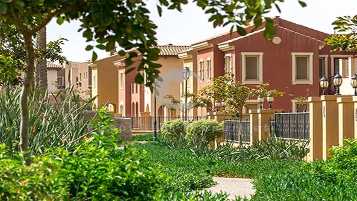 Resale twin house Mivida 3/4 finishing +ACs