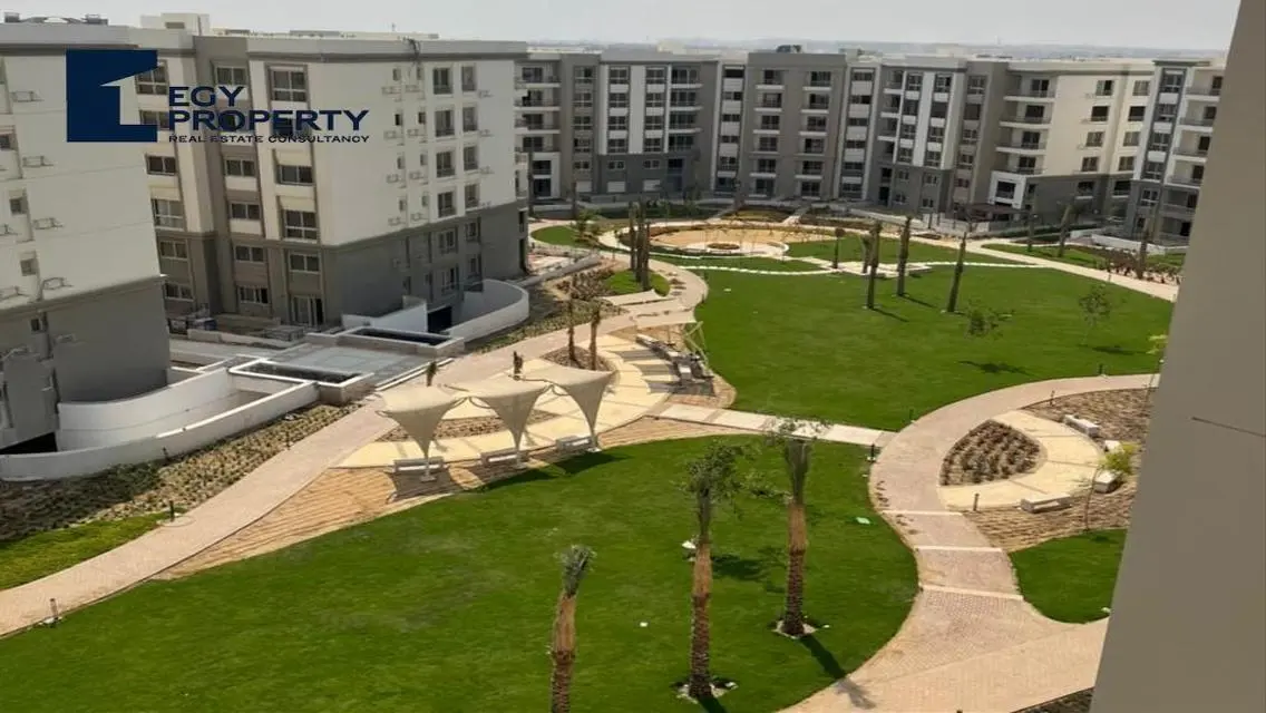With Installments Villa In Hyde Park - BEST OFFER